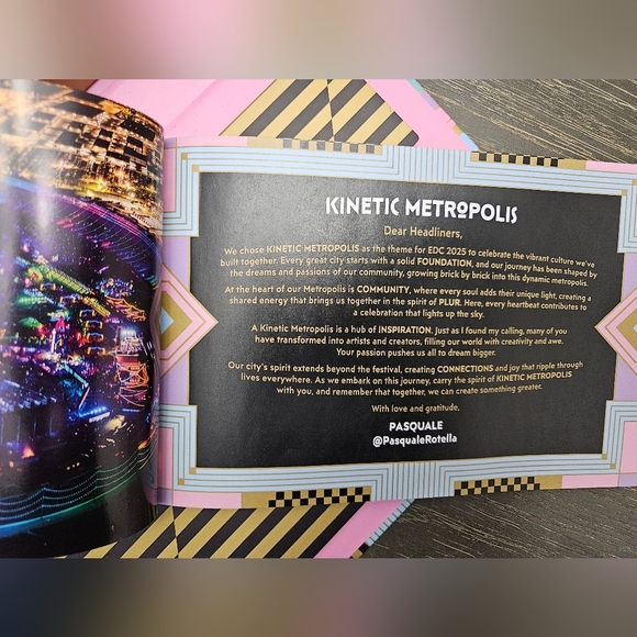 Insomniac EDC Las Vegas festival 2025 souvenir book set. (NO TICKET) - Picture 4 of 7